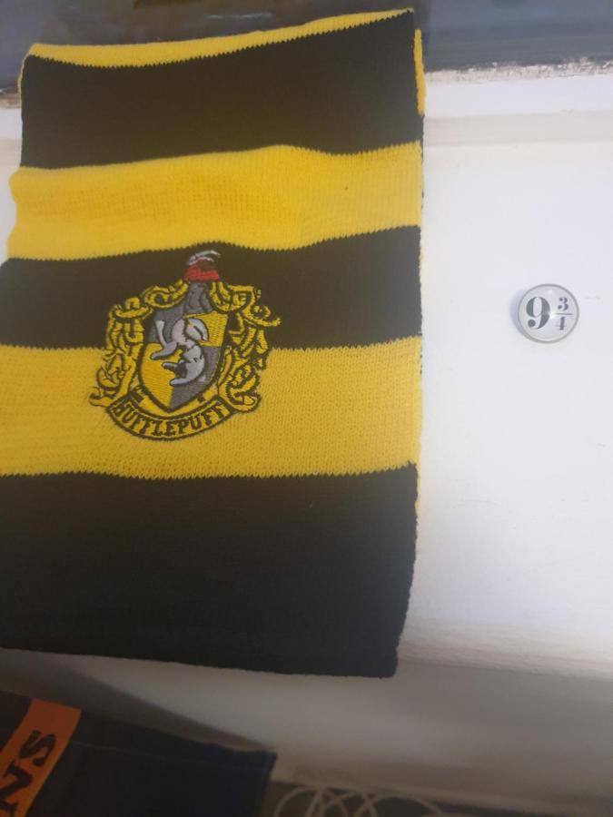 Harry Potter Theme Double Room In Shared House Watford (Hertfordshire) Exterior foto